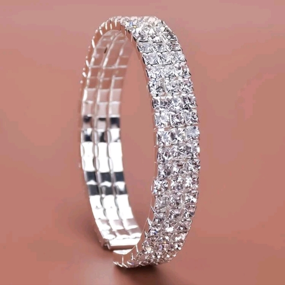 Silver Rhinestone Bracelet - Picture 3 of 4